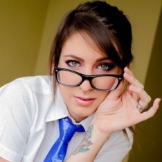 PervCity Teen Anal Slut Luna C Kitsuen
